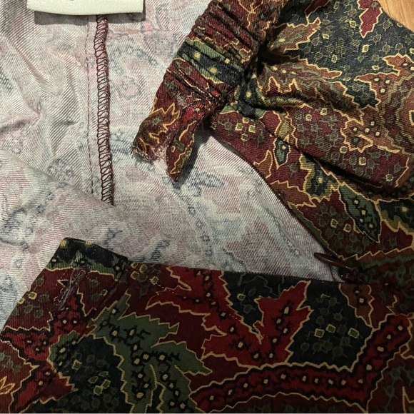 Patterned Skirt - Picture 3 of 3